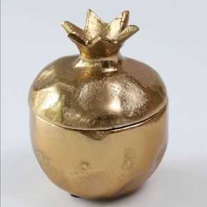 Gold fruit serving dish